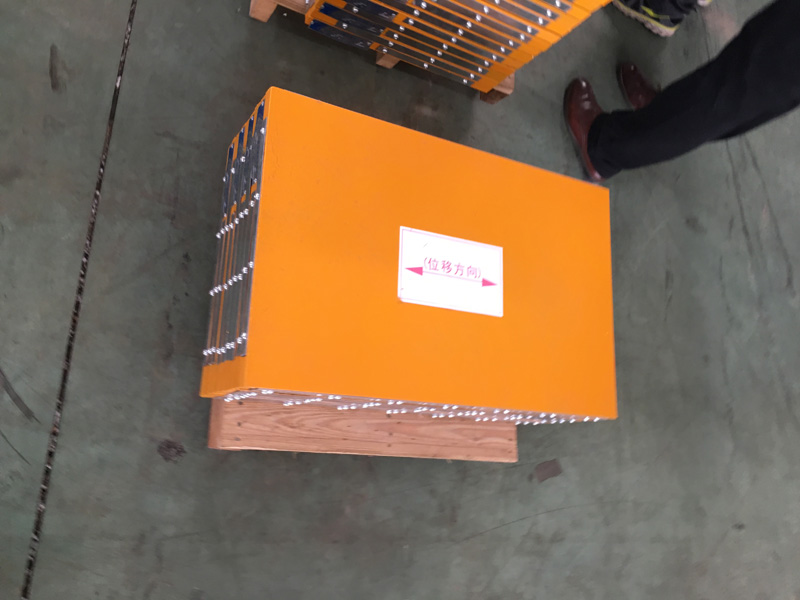 橋梁隔震橡膠支座(圖2) 橋梁隔震橡膠支座(圖2)